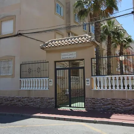 Apartamento Residencial Patricio Zammit Aq-131 Elvira
